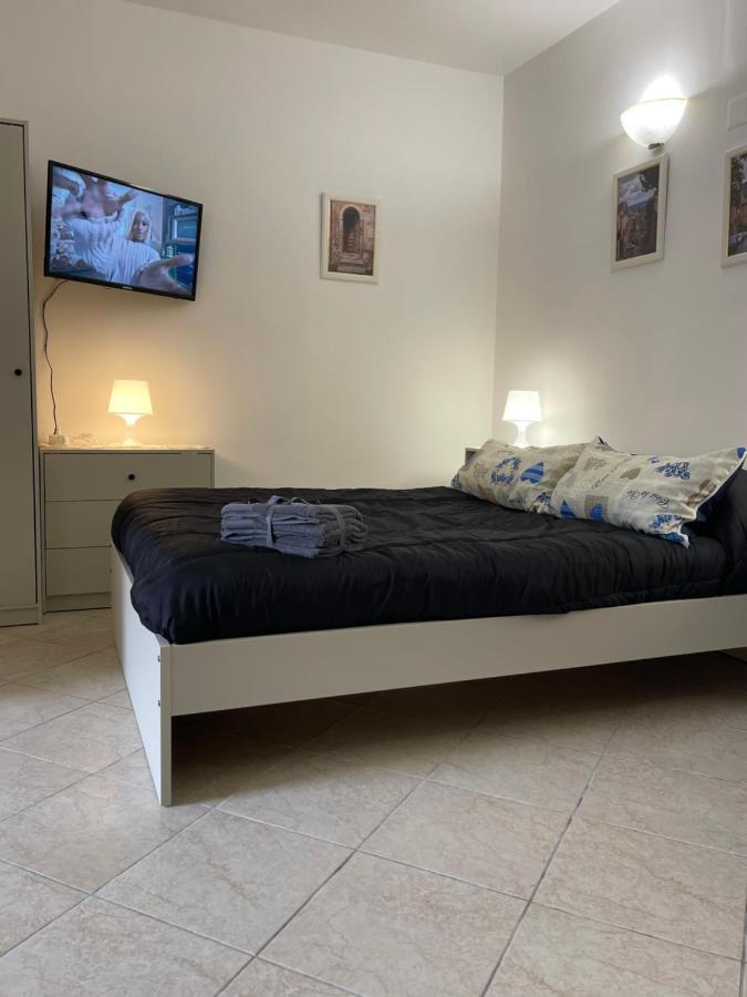 La Casetta Di Azzurra Camera Gio Lamezia Terme Esterno foto